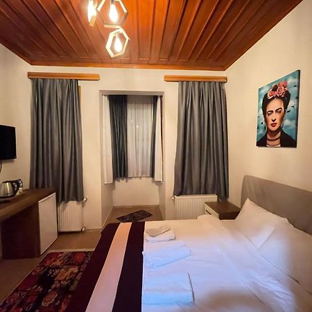 Отель Casa De Frida'S Besiktas Стамбул Экстерьер фото